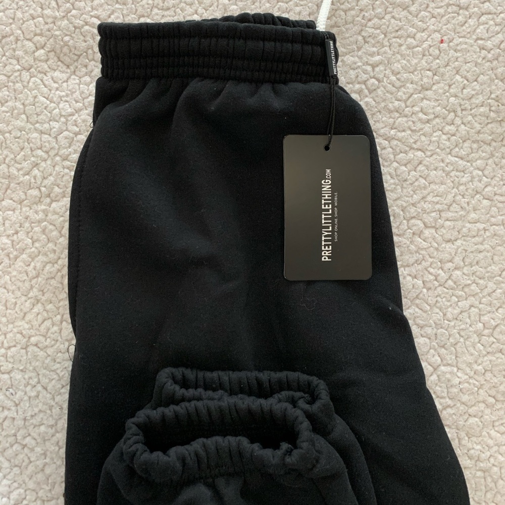 New With Tag Black Basic Gym Sweat Jogger - Picture 2 of 8